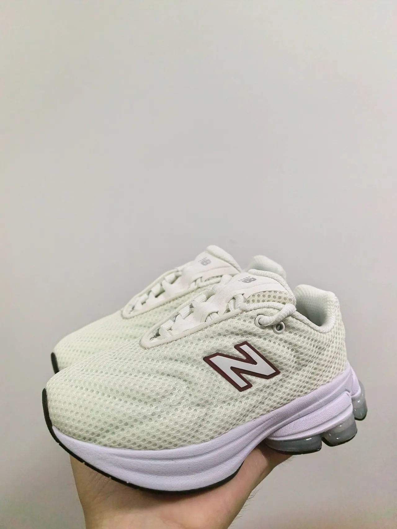 New Balance Beige Pink Mesh Upper Thick Air-Pod Midsole Chunky Sneakers