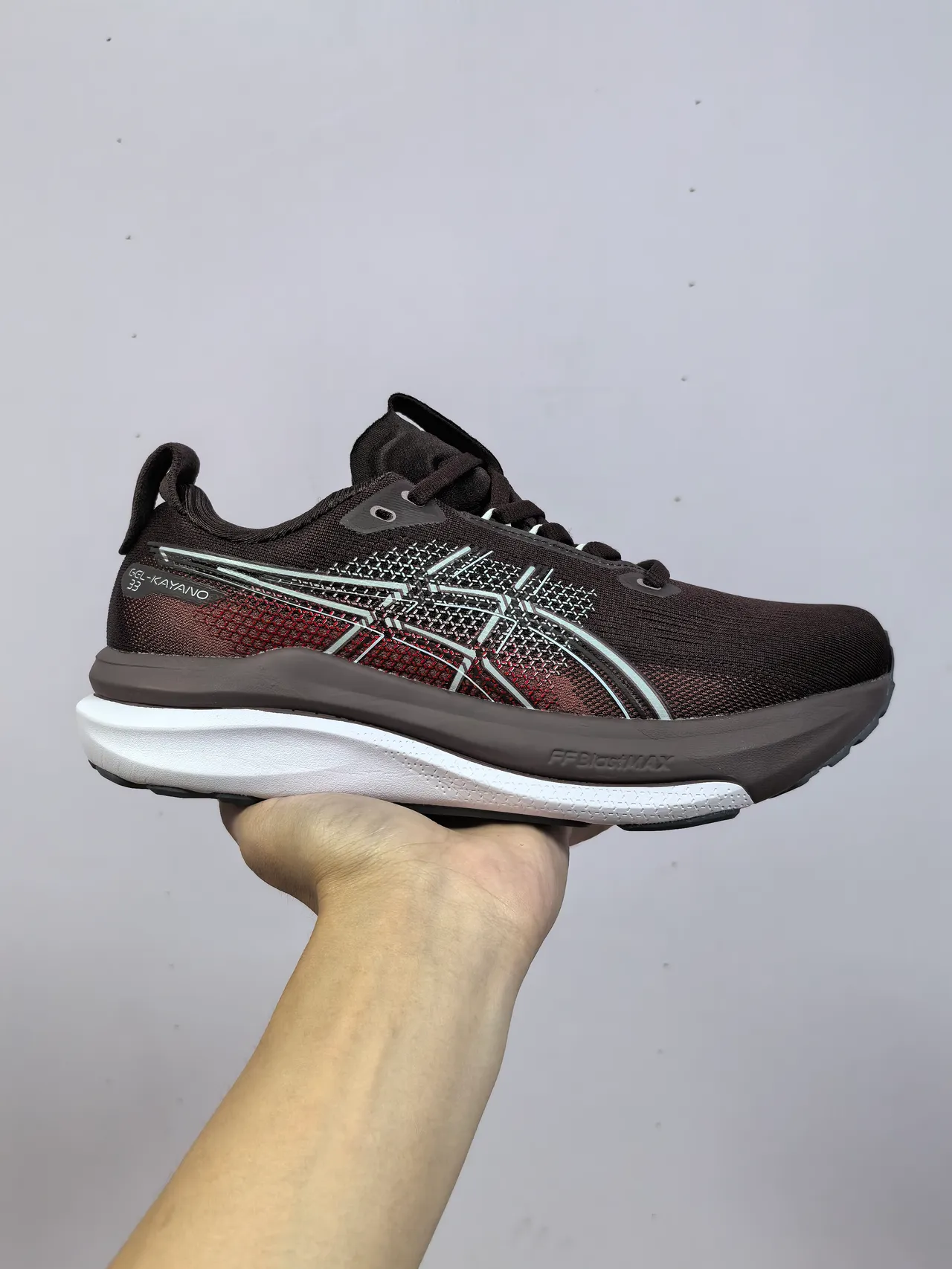 ASICS Gel-Kayano 33 Black Red Gradient Running Shoes