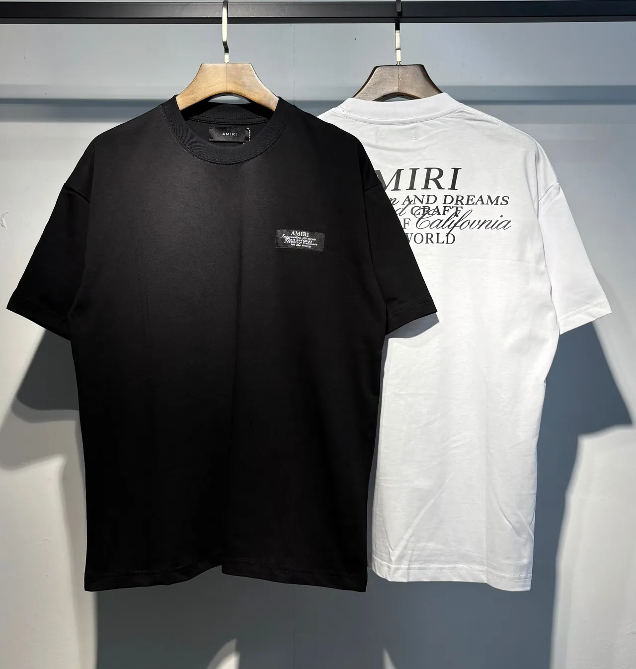 Amiri Graphic Print Relaxed Fit T-Shirt