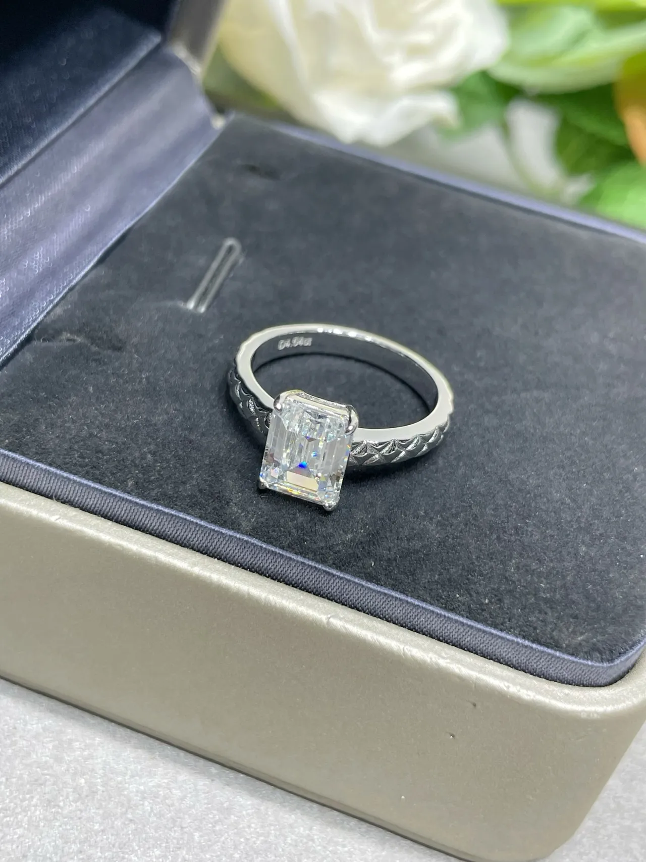 Gold Silver Emerald-Cut Stone Textured Braided Band Ring