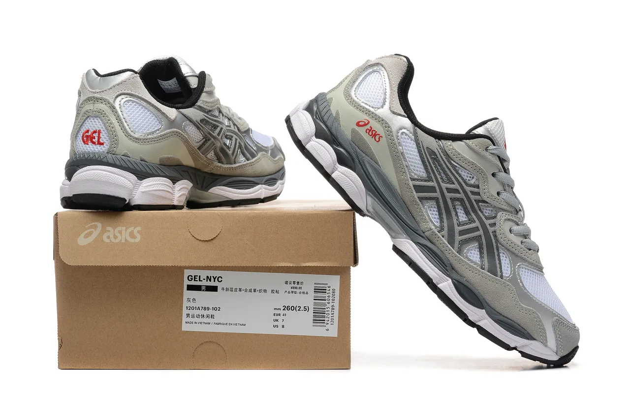 ASICS Gray White Layered Synthetic Overlays Mesh Ventilation Panels Running Shoes