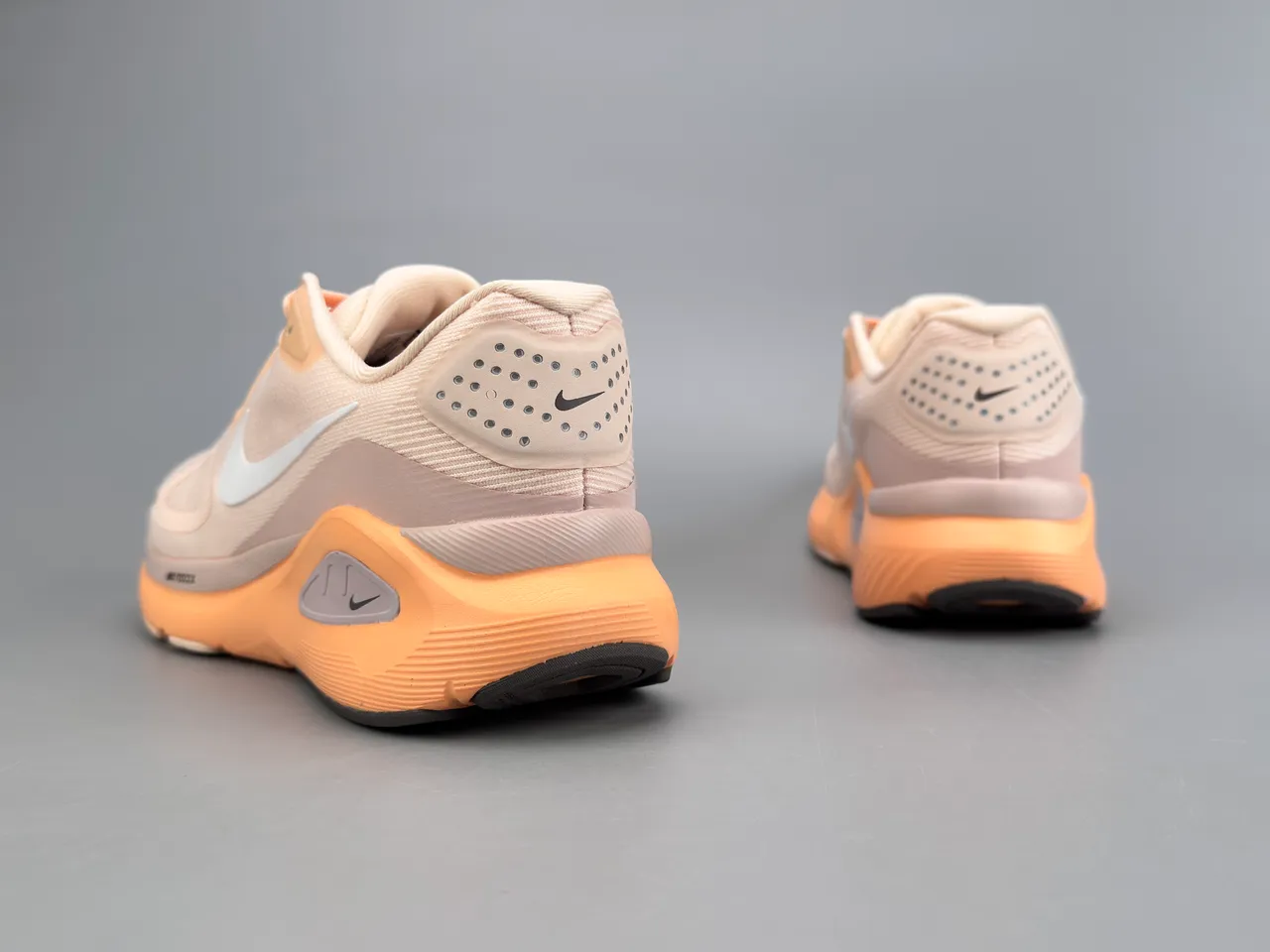 Nike Beige Orange Engineered Mesh Upper Sculpted Midsole Running Shoes