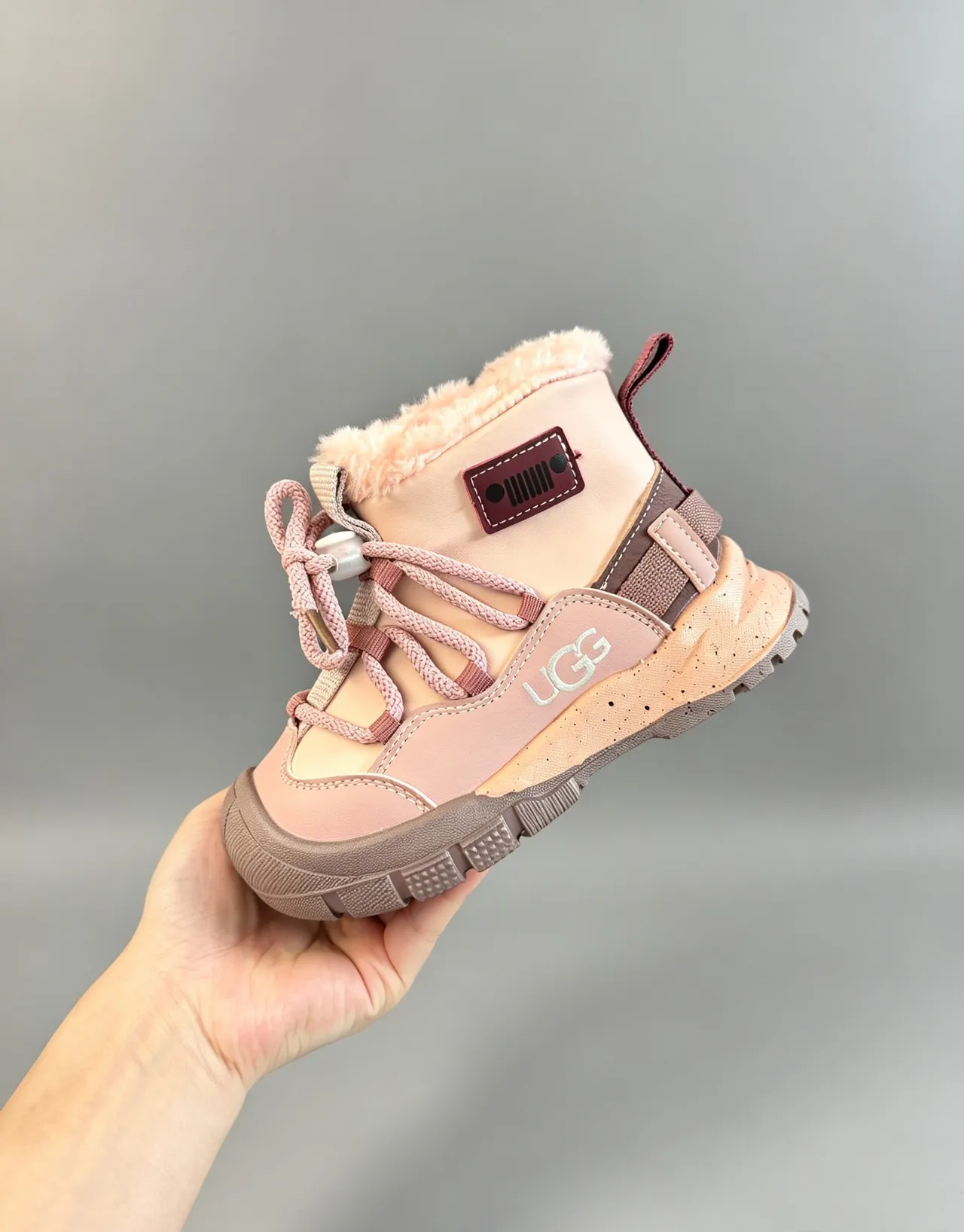 UGG Beige Gray Shearling-Lined Chunky Tread Sole Snow Boots