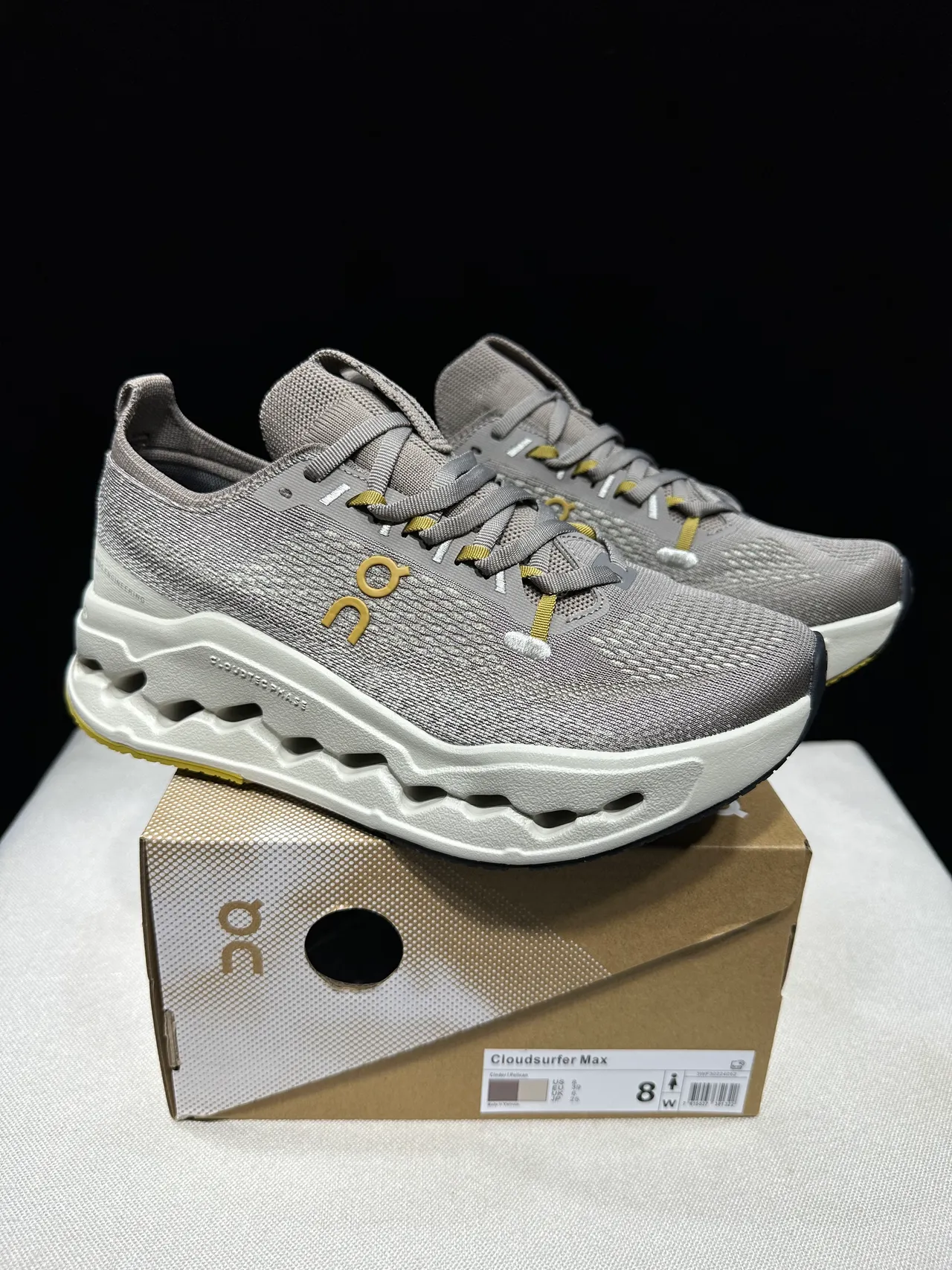 On Gray White Engineered Knit Upper Sculpted CloudTec Phase Midsole Running Shoes