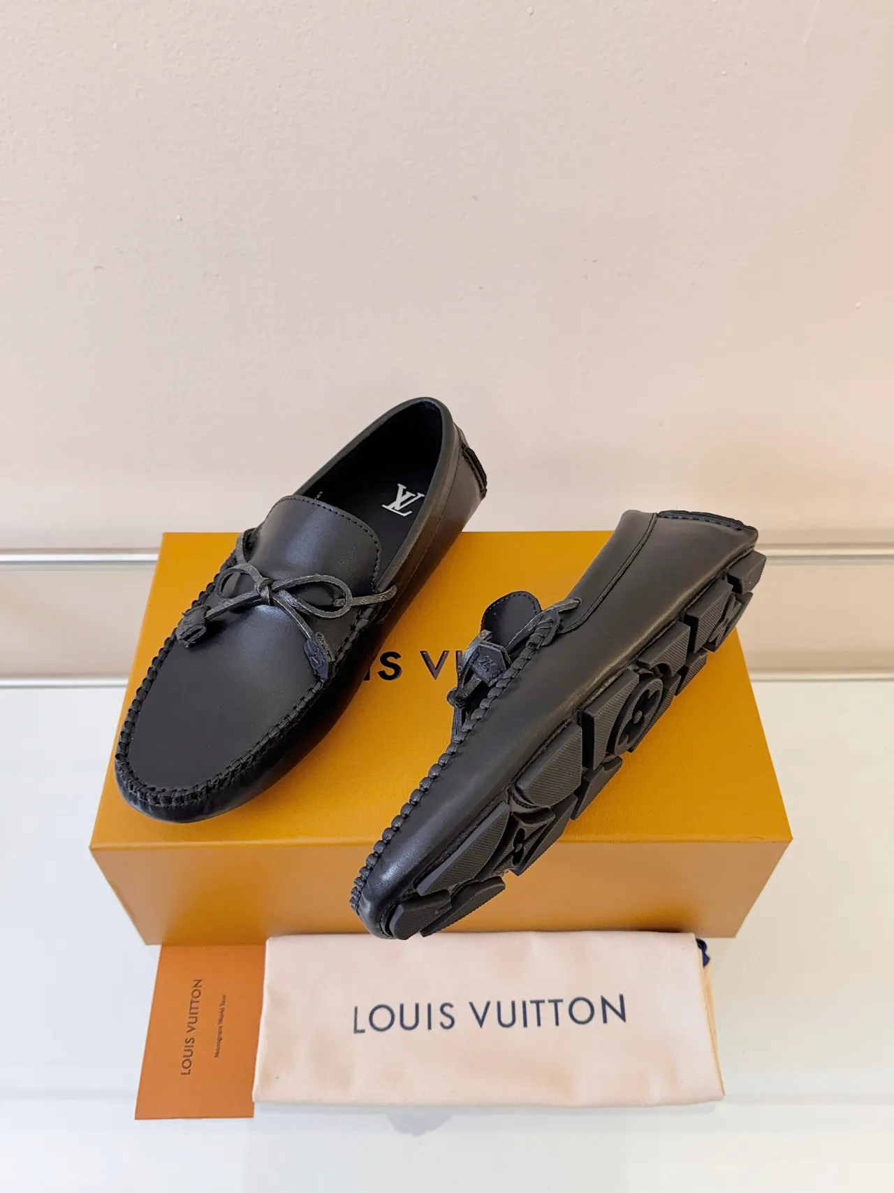 Louis Vuitton Black Leather Monogrammed Bow Detail Loafer