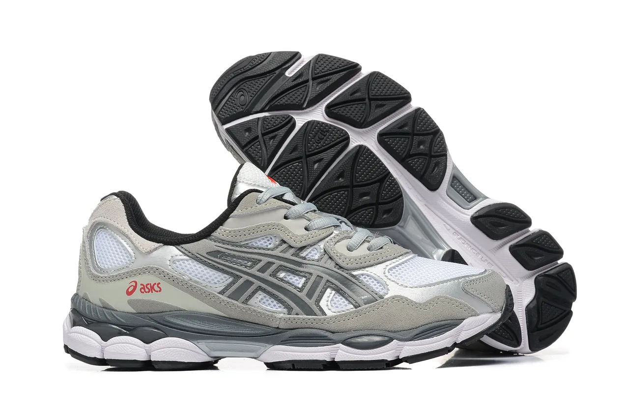 ASICS Gray White Layered Synthetic Overlays Mesh Ventilation Panels Running Shoes