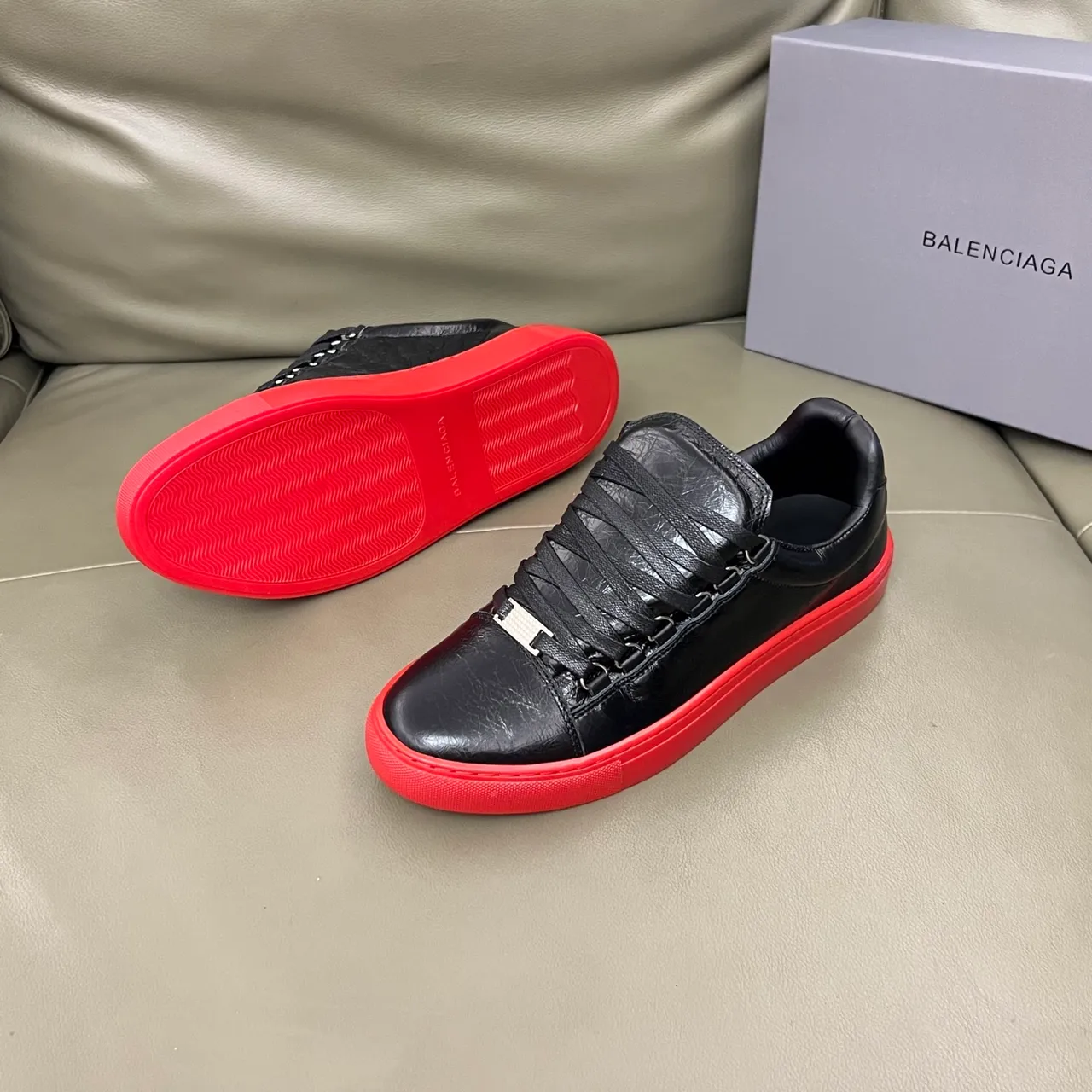 Balenciaga Black Red Crinkled Leather Vibrant Cupsole Lifestyle Sneakers