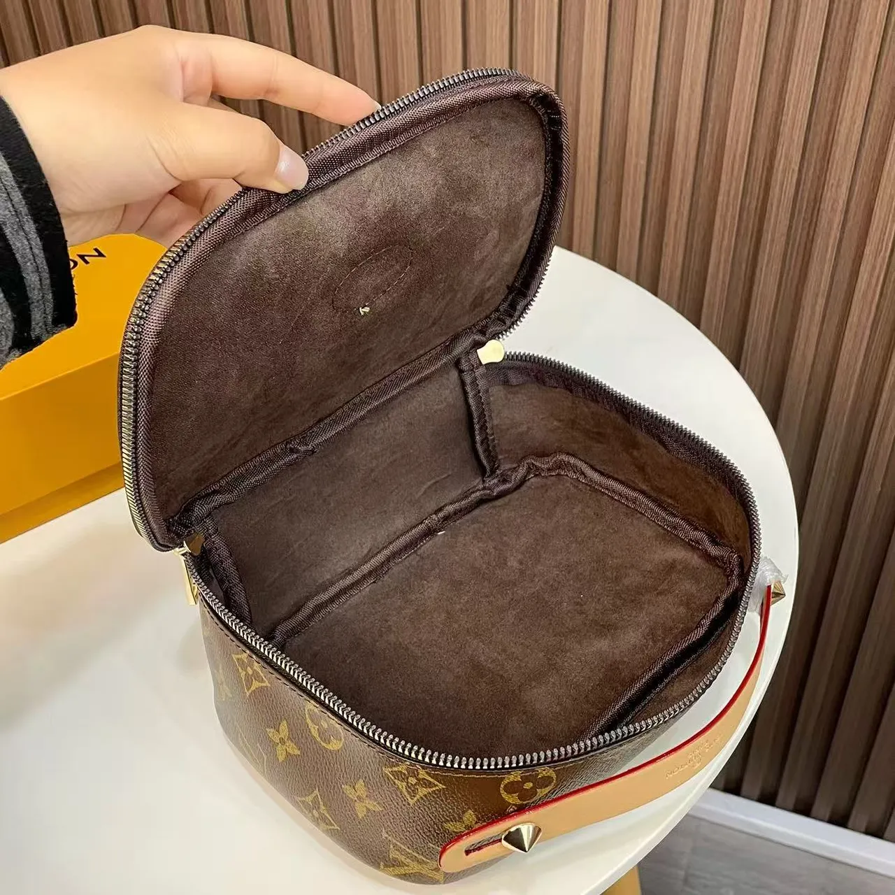 Louis Vuitton Monogram Canvas Structured Top Handle Boston Bag