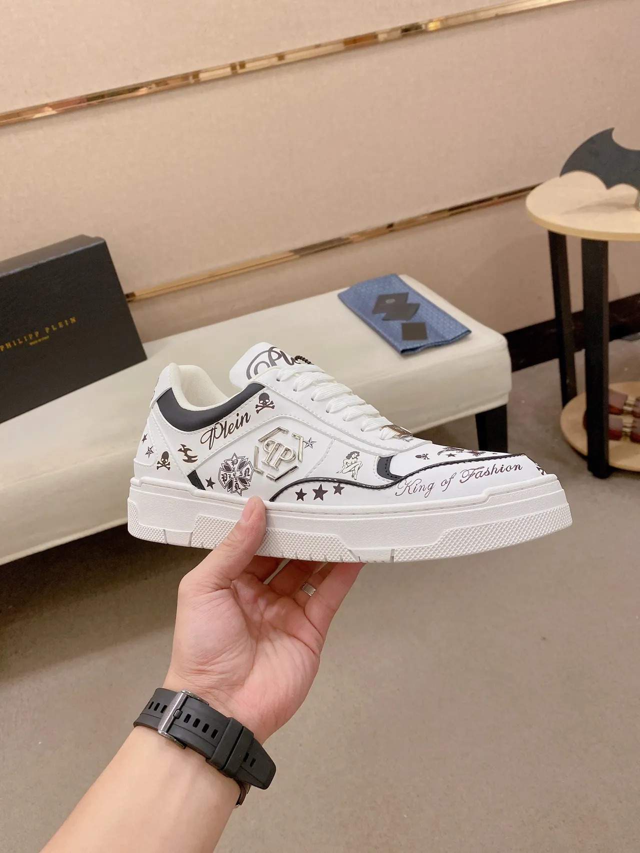 Philipp Plein Lifestyle Sneaker White Black Leather Upper Contrast Panels Lifestyle Sneakers