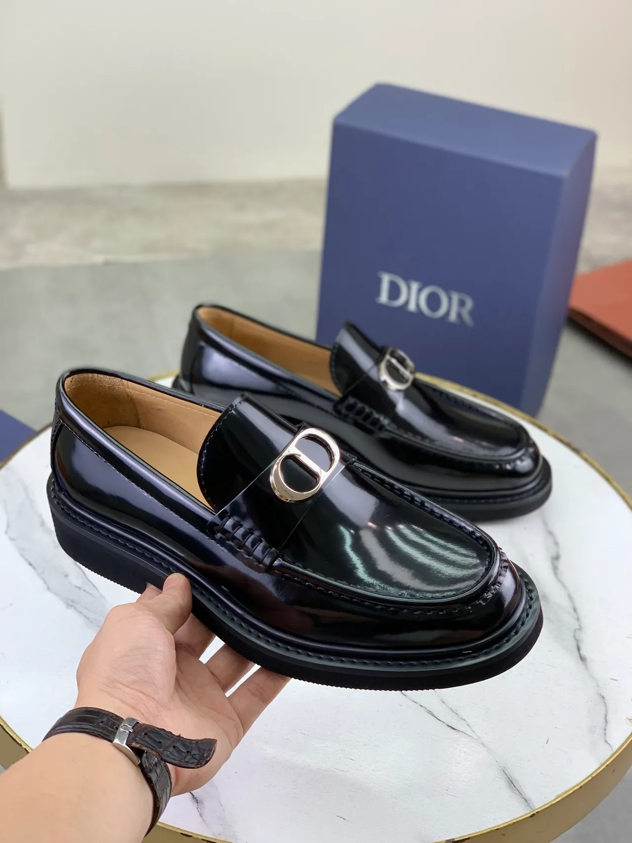Dior Black Silver Patent Leather D-Shaped Buckle Loafer