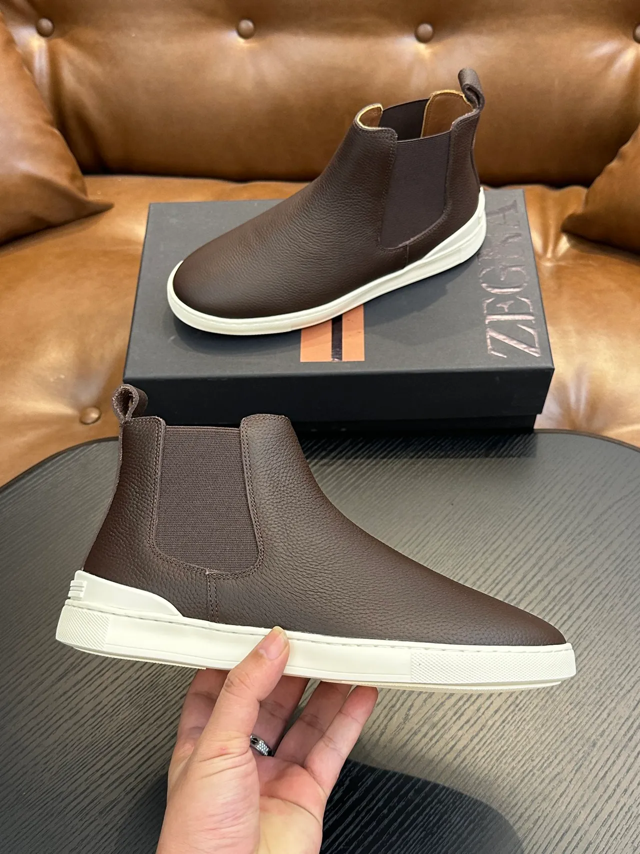 Zegna Brown Beige Pebbled Leather Elastic Side Gussets Chelsea Boots