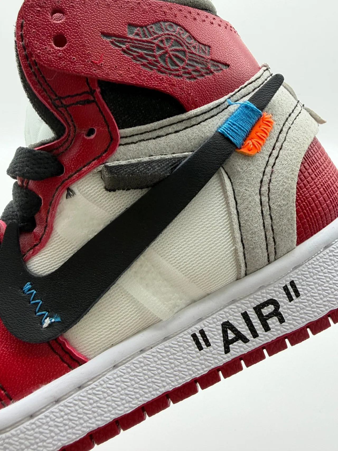 Air Jordan 1 Red White High-Top Perforated Toe Basketball Shoes