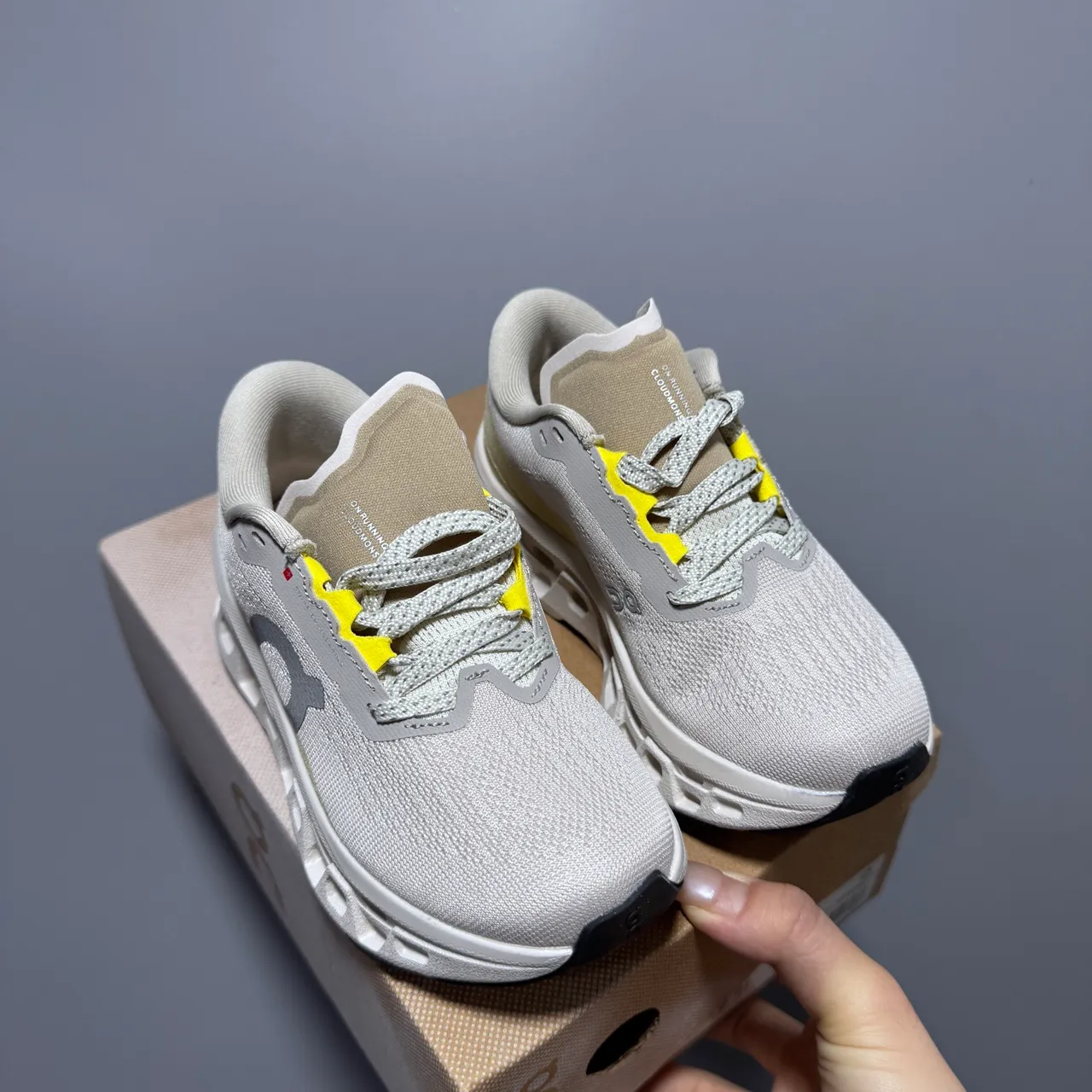 On Blue Purple Engineered Mesh Upper Segmented CloudTec Midsole Running Shoes
