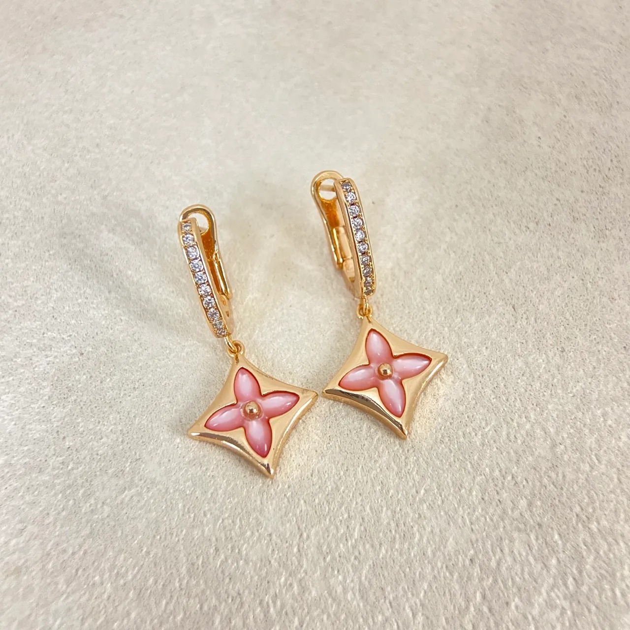 Enamel Floral Quatrefoil Clip-On Dangle Earrings