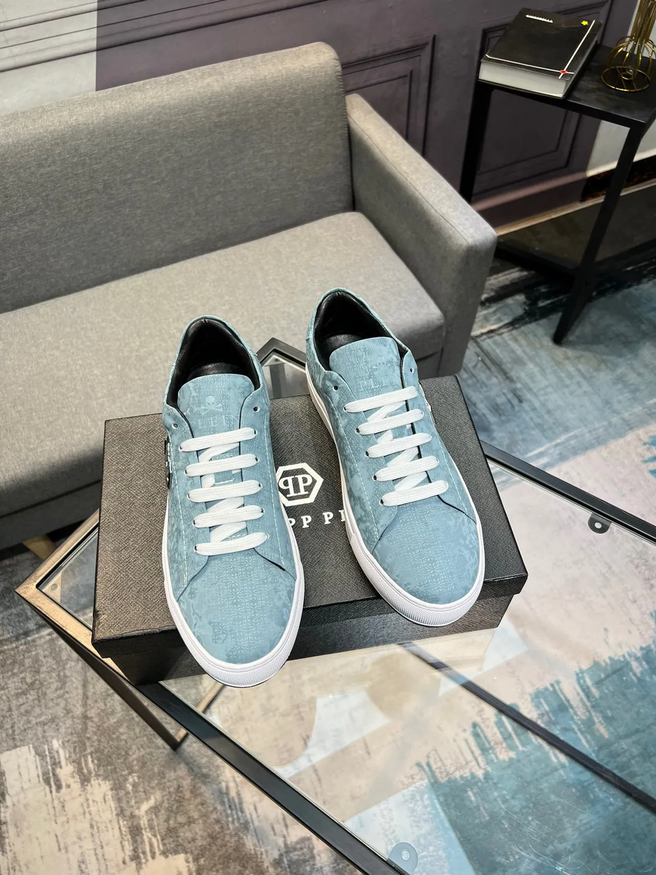 Philipp Plein Blue White Low-Top Textured Floral-Patterned Upper Lifestyle Sneakers