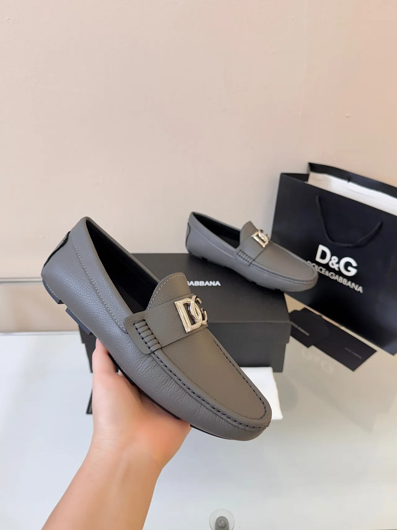 Dolce & Gabbana Portofino Gray Black Leather Moc-Toe Loafer