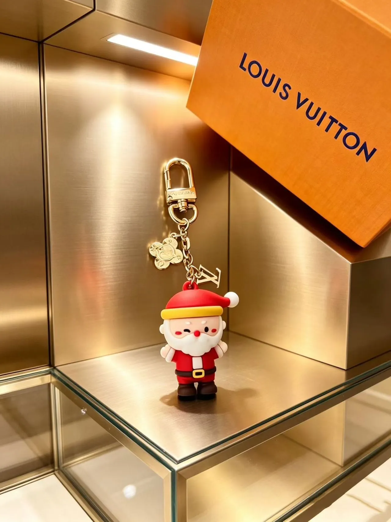Louis Vuitton Multicolor Gold Resin Holiday Figurines Hardware Phone Accessory
