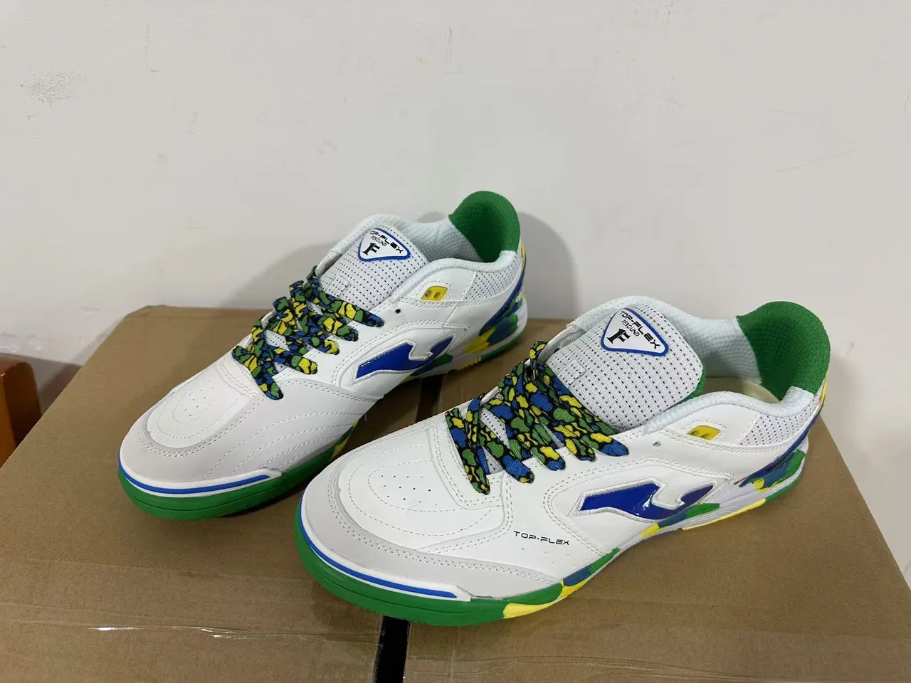 Joma Top-Flex White Neon Yellow Teal Lifestyle Sneakers