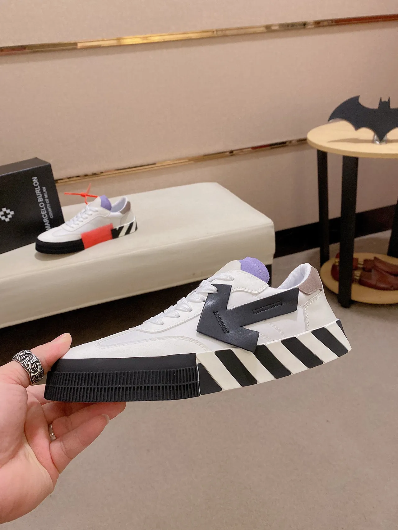 Off-White Black Low-Top Platform Sole Lifestyle Sneakers