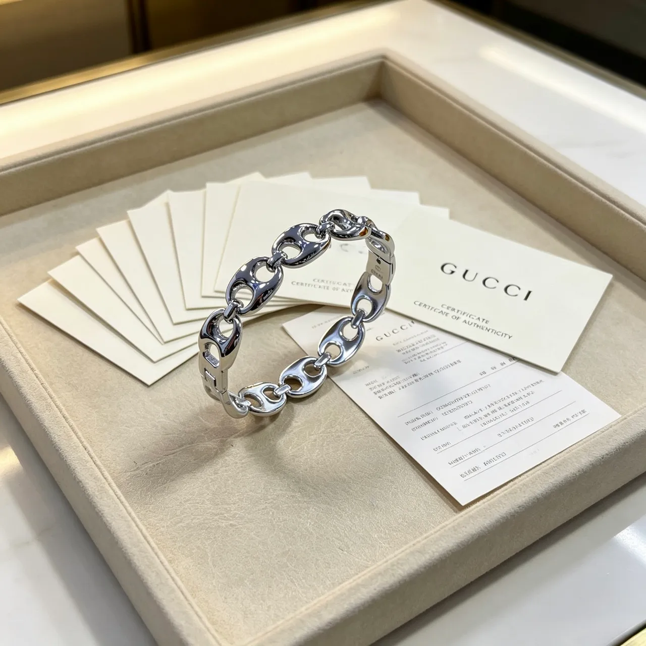 Gucci Horsebit 1955 Silver Chunky Oval-Link Polished Bracelet