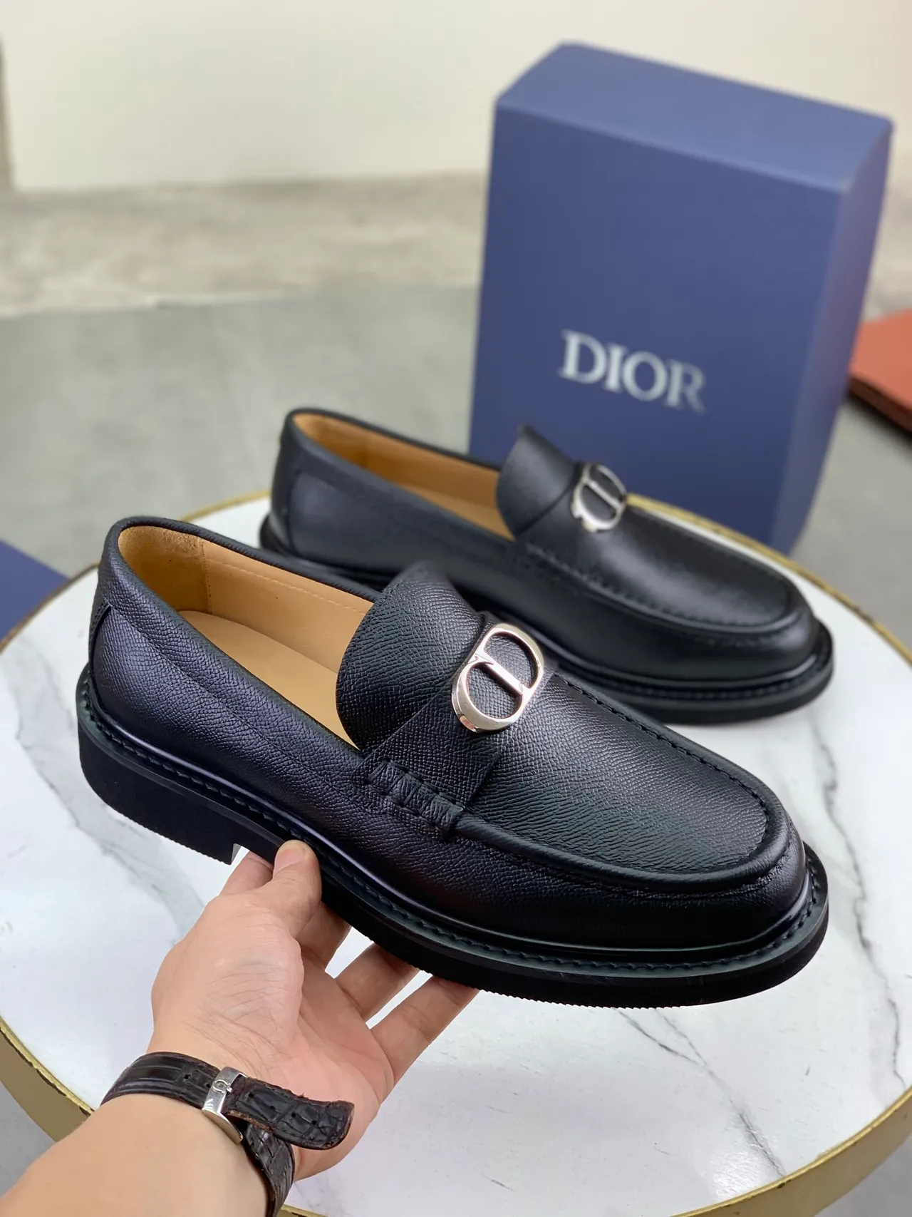 Dior Black Beige Textured Leather D-Shaped Metal Buckle Loafer