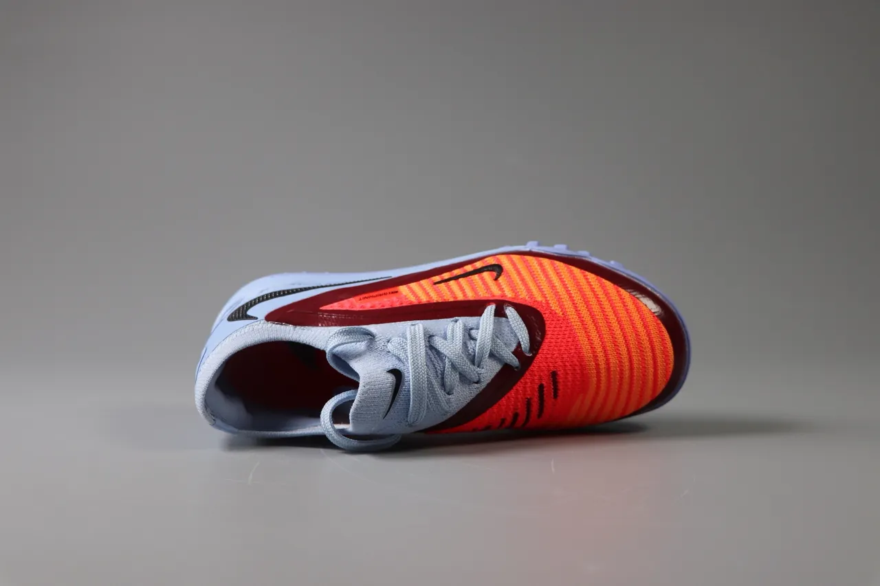 Nike Pink Green Low-Cut Synthetic Overlay Cage Artificial-Grass Soccer Shoes