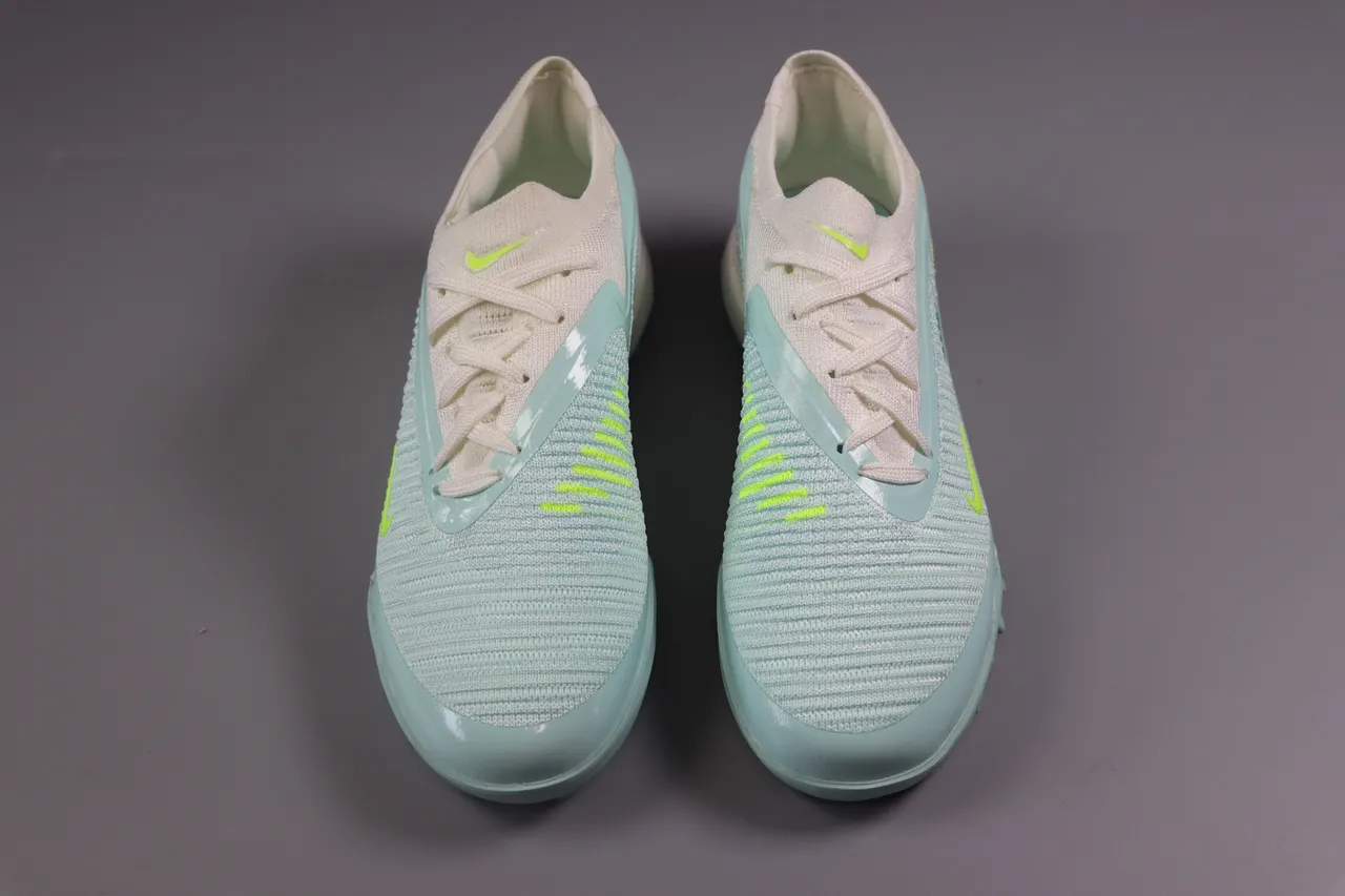 Nike Pink Green Low-Cut Synthetic Overlay Cage Artificial-Grass Soccer Shoes