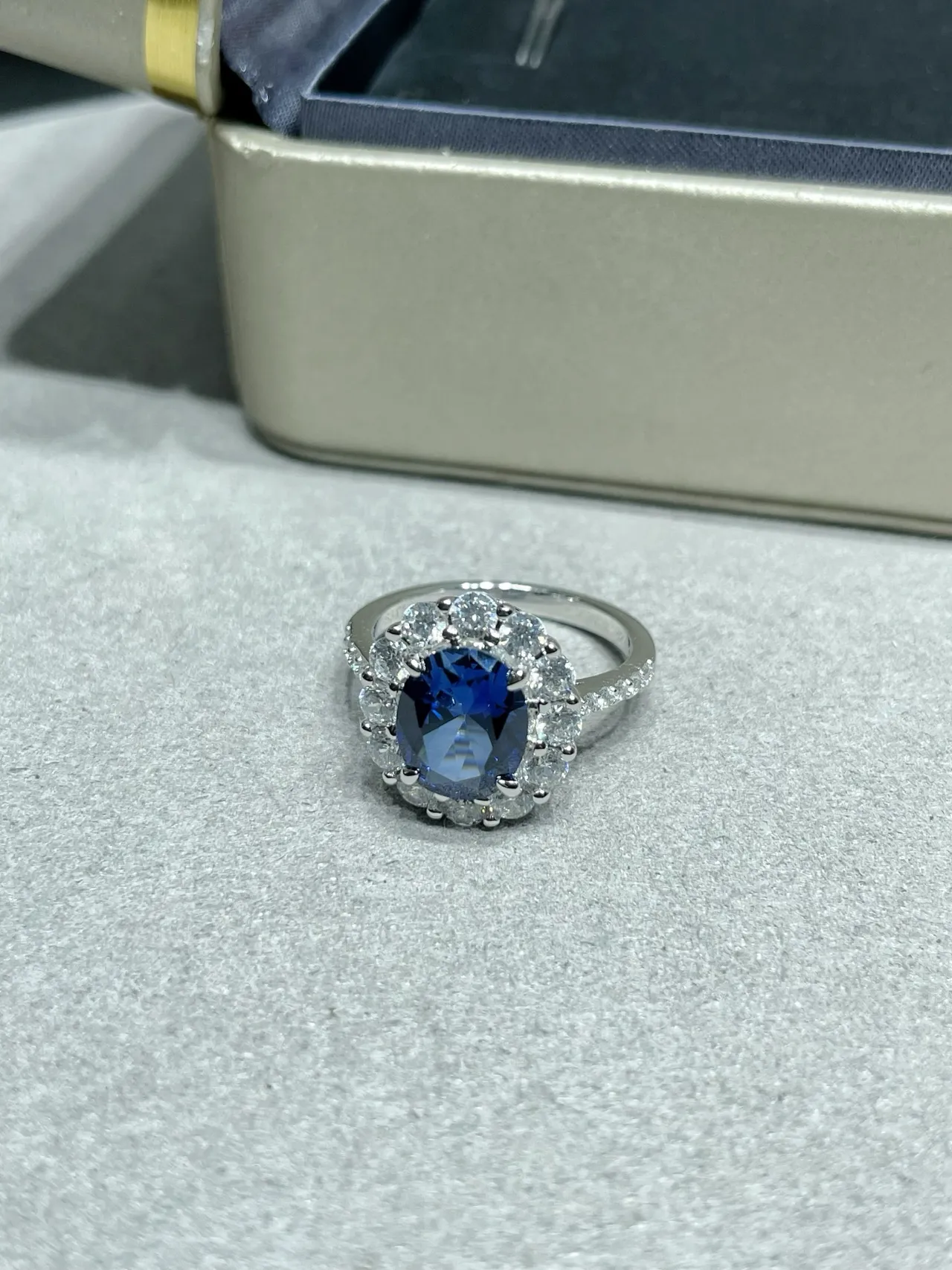 Blue Silver Oval-Cut Central Gemstone Halo Setting Ring