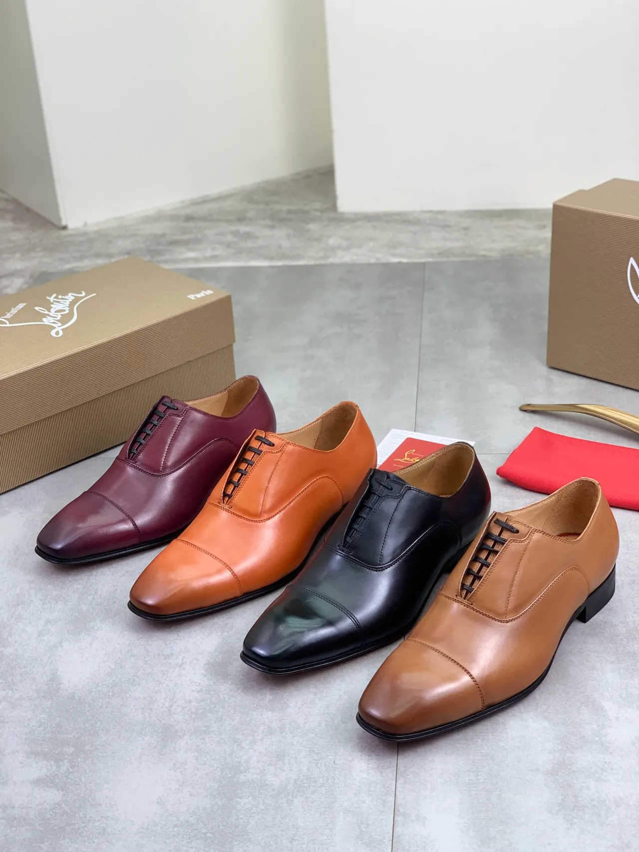 Christian Louboutin Orange Black Cap-Toe Lace-Up Oxford Shoes