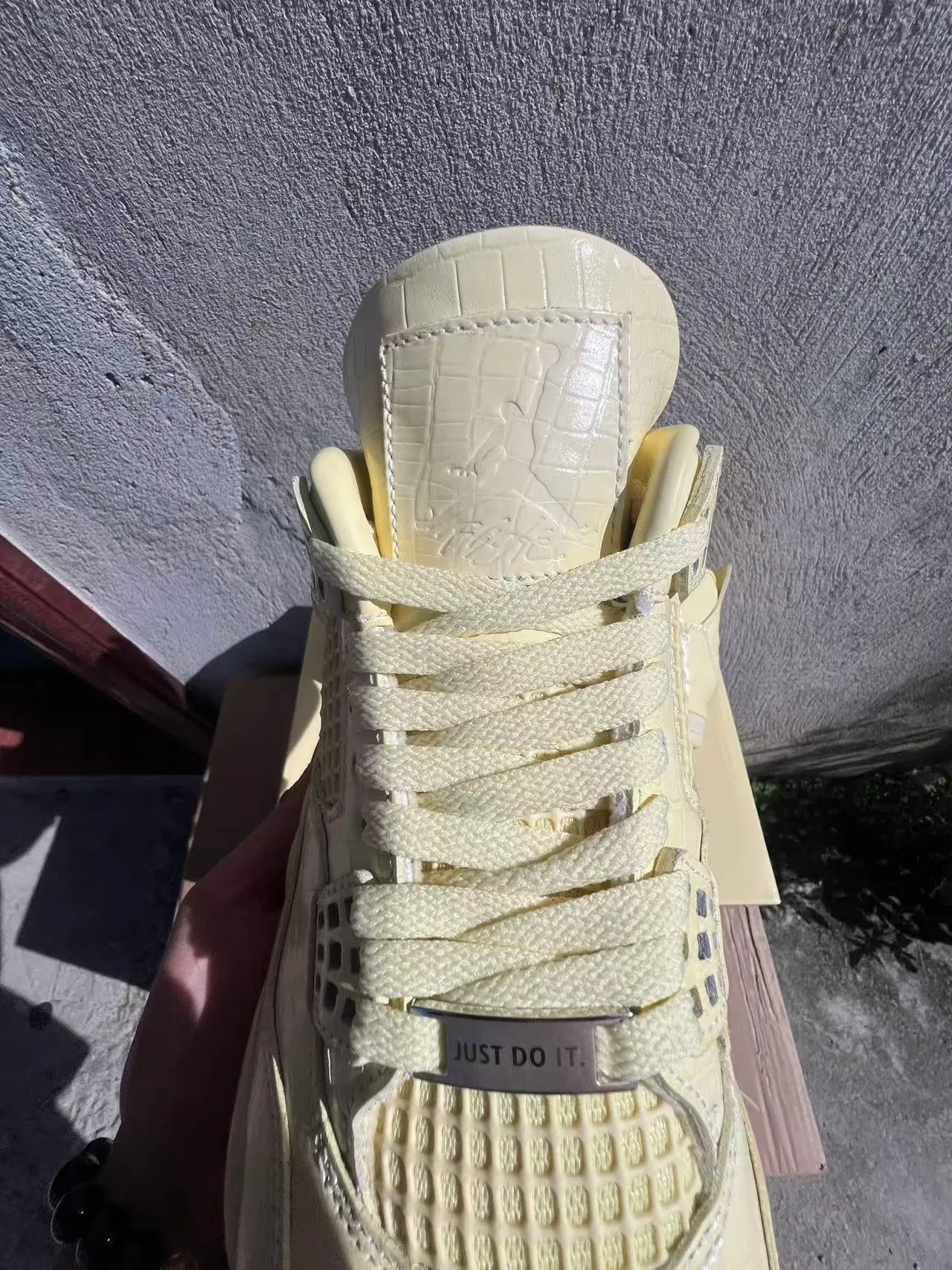 Air Jordan 4 Monochromatic Cream Basketball Shoes