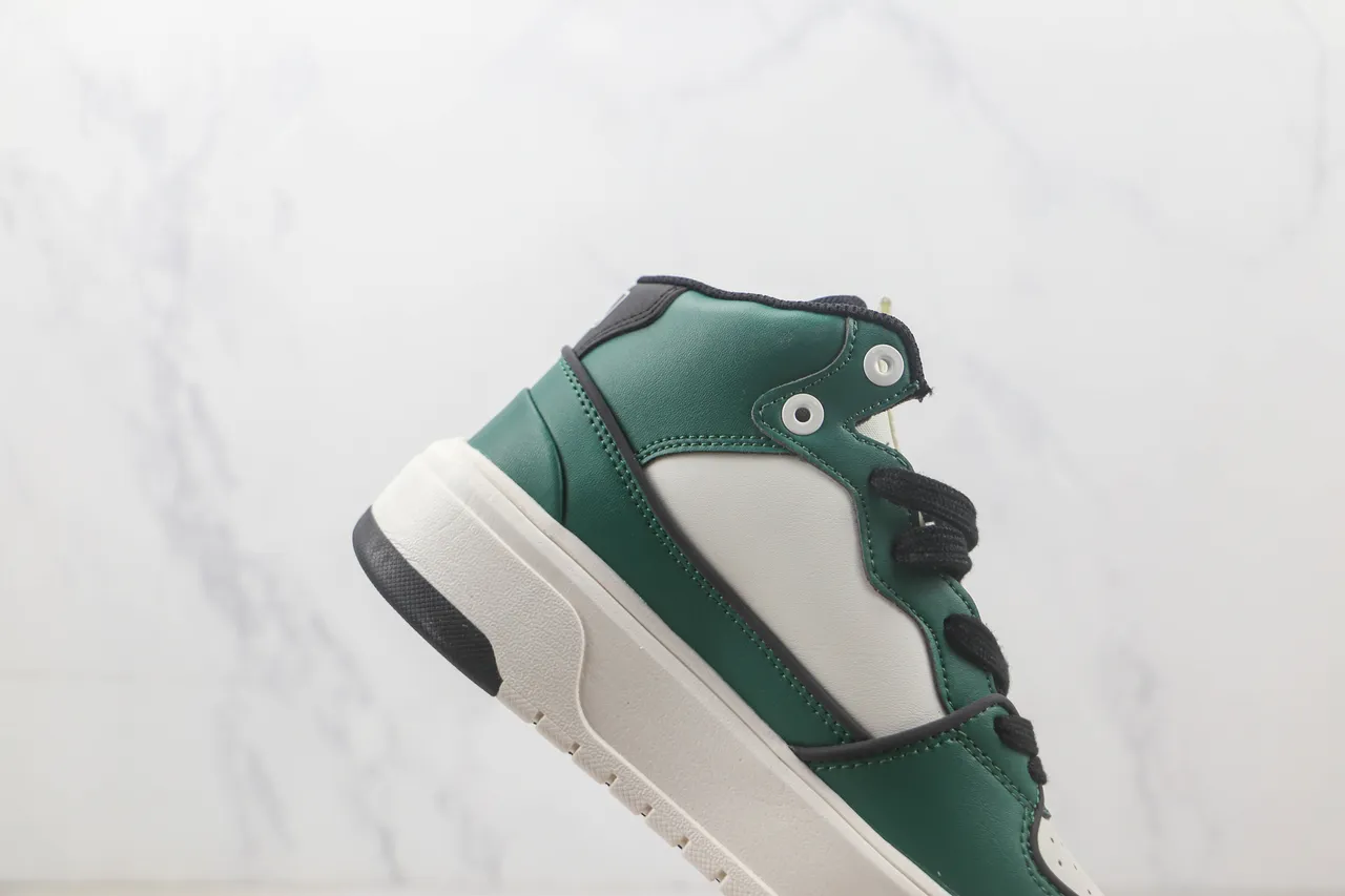 Mitchell & Ness NY Yankees High Top Green White Black Lifestyle Sneakers