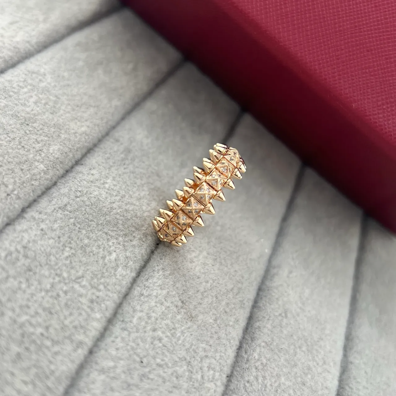 Cartier Juste un Clou Gold Silver Spiked Crown Motif Pavé-Set Triangular Facets Ring