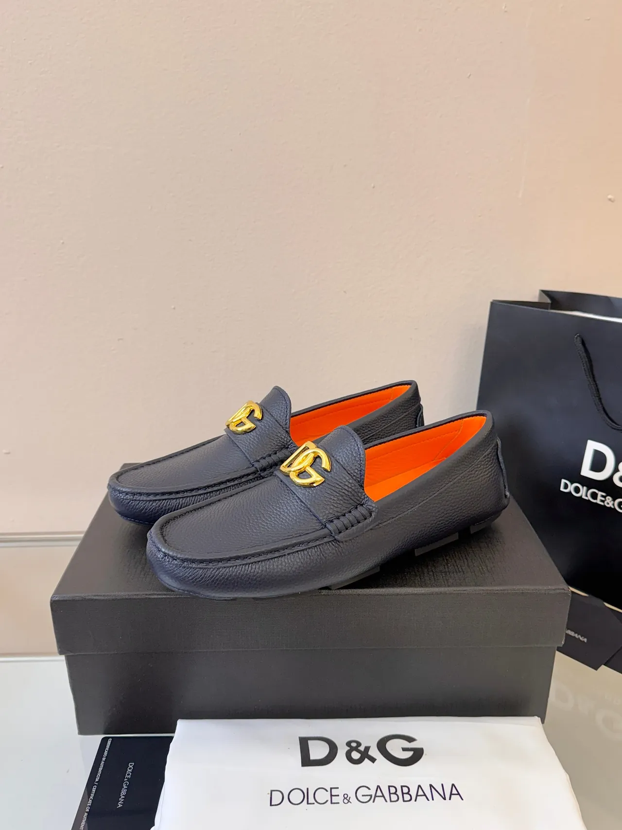 Dolce & Gabbana Portofino Navy Orange Pebbled Leather Gold DG Buckle Loafer