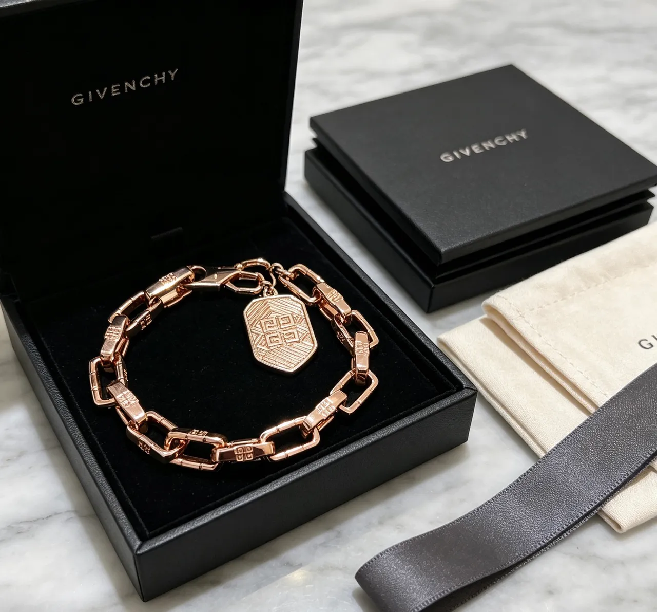 Givenchy Chunky Link Rose-Gold Geometric Pendant Bracelet