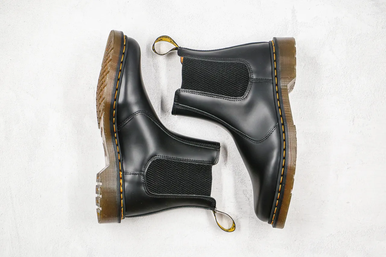 Dr. Martens Chelsea Boot Black Yellow Smooth Leather Welt Stitching Chelsea Boots