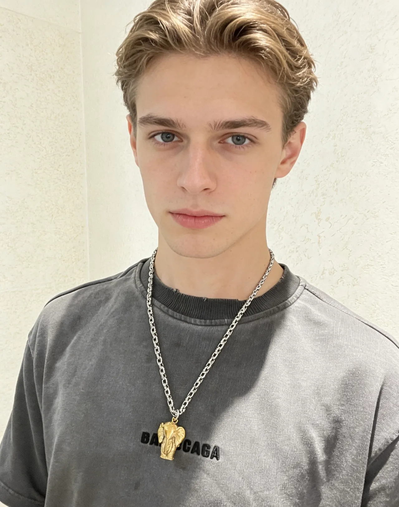 Gucci Silver Gold Sculpted Elephant Head Pendant Heavy Link Chain Necklace