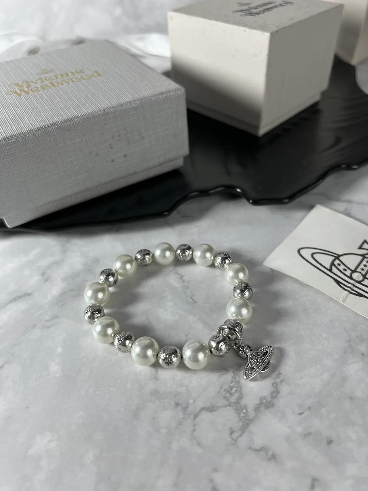 Vivienne Westwood Orb Bracelet White Pearl and Silver-Tone Bead Bracelet