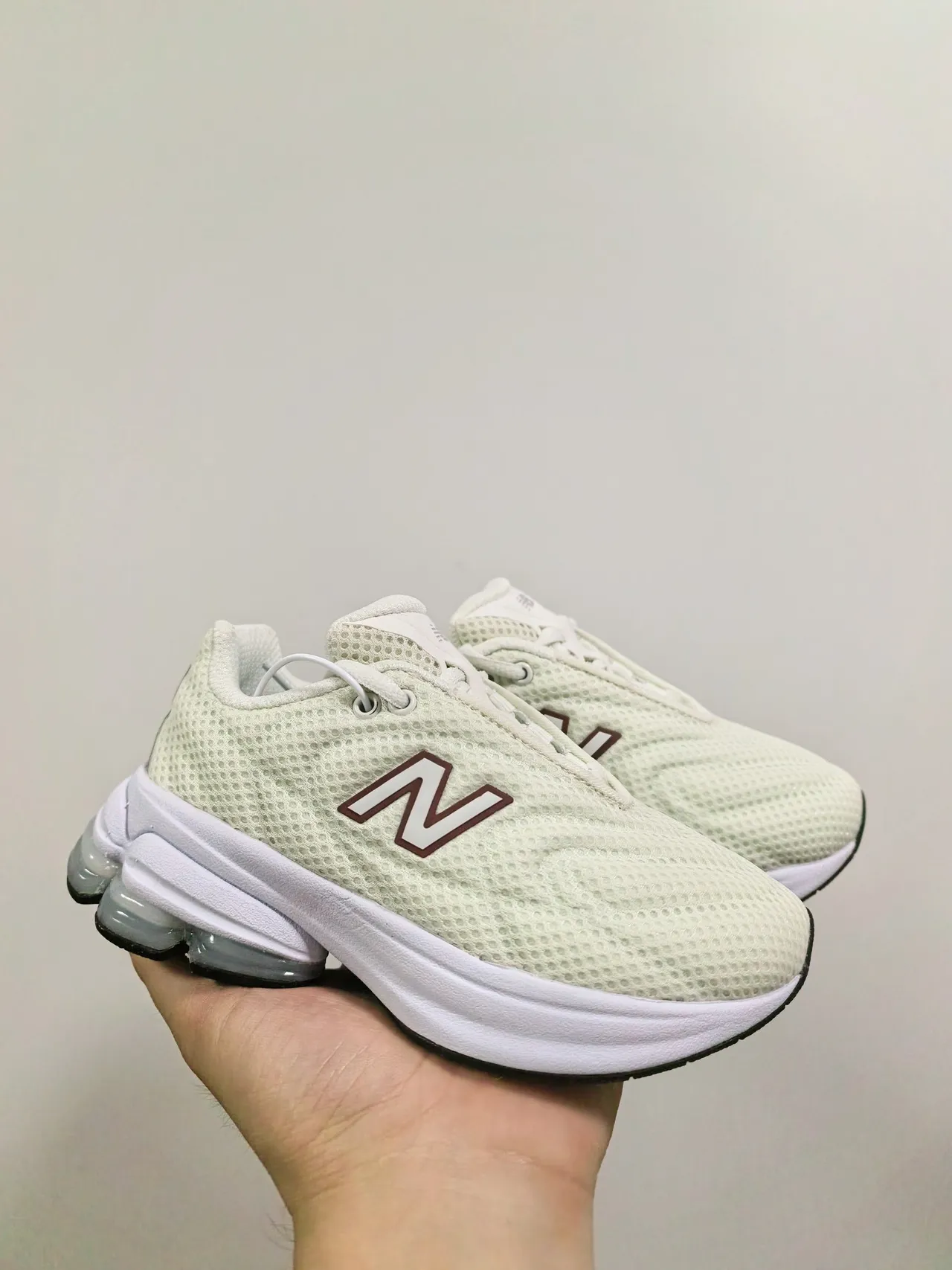 New Balance Beige Pink Mesh Upper Thick Air-Pod Midsole Chunky Sneakers