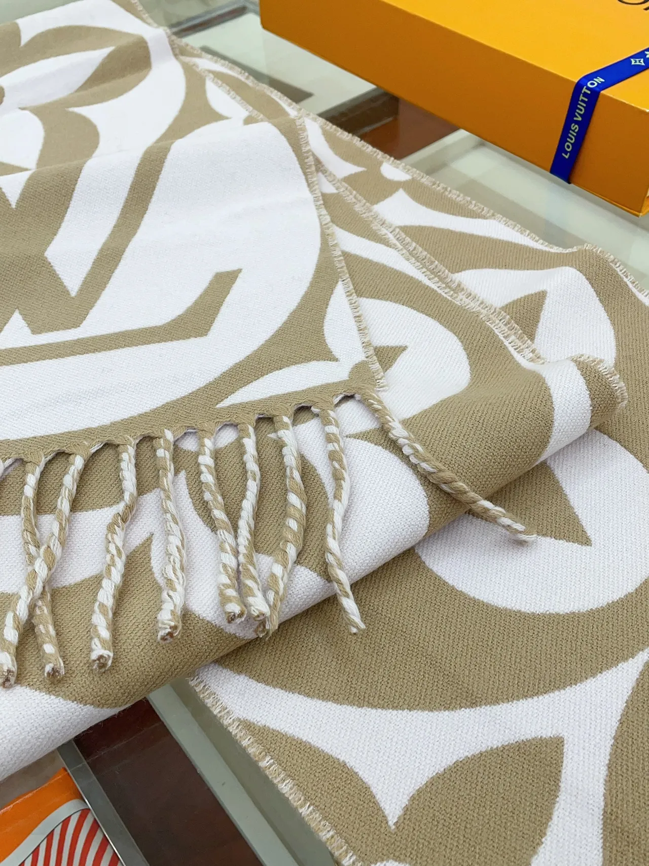 Louis Vuitton Monogram Flower Beige and White Shawl