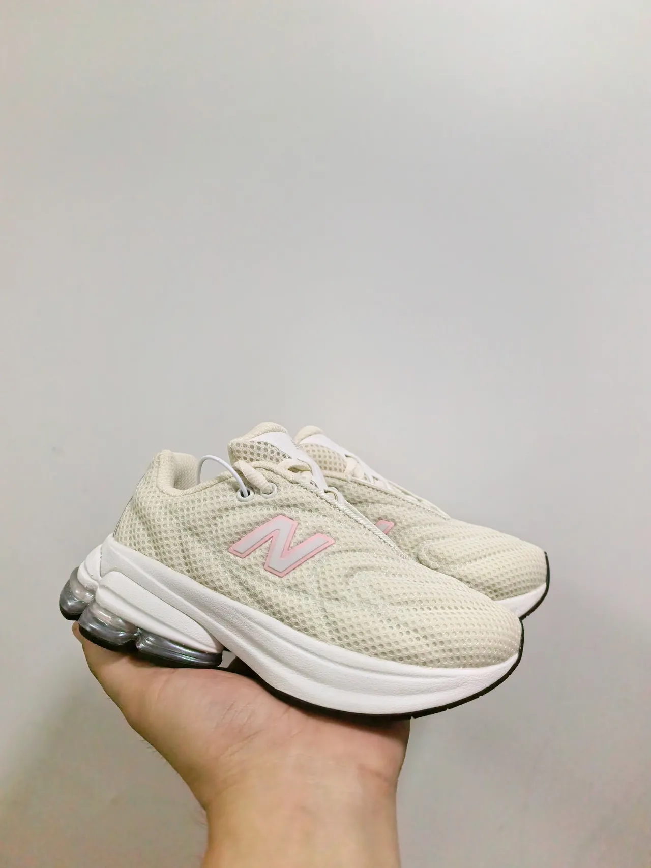 New Balance Beige Pink Mesh Upper Thick Air-Pod Midsole Chunky Sneakers