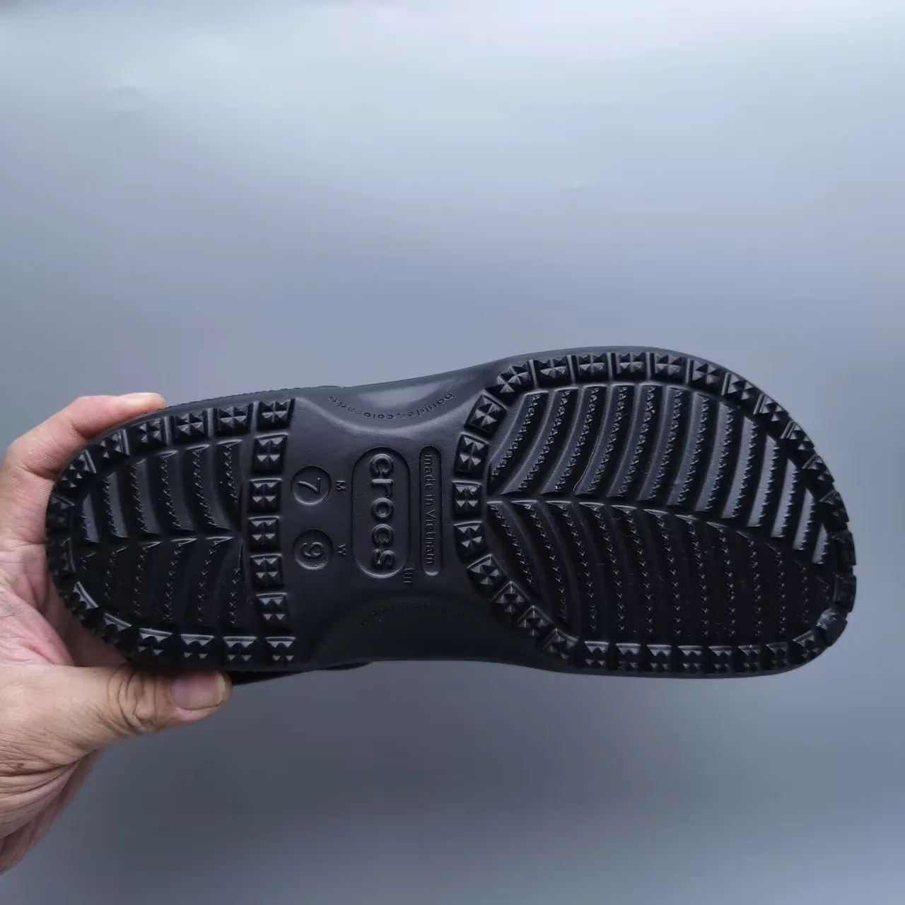 Crocs Classic Clog Black Molded Synthetic Clog