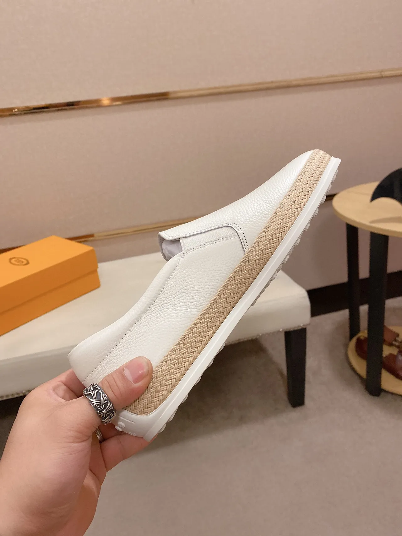 White Beige Pebbled Leather Woven Jute Midsole Band Boat Shoes