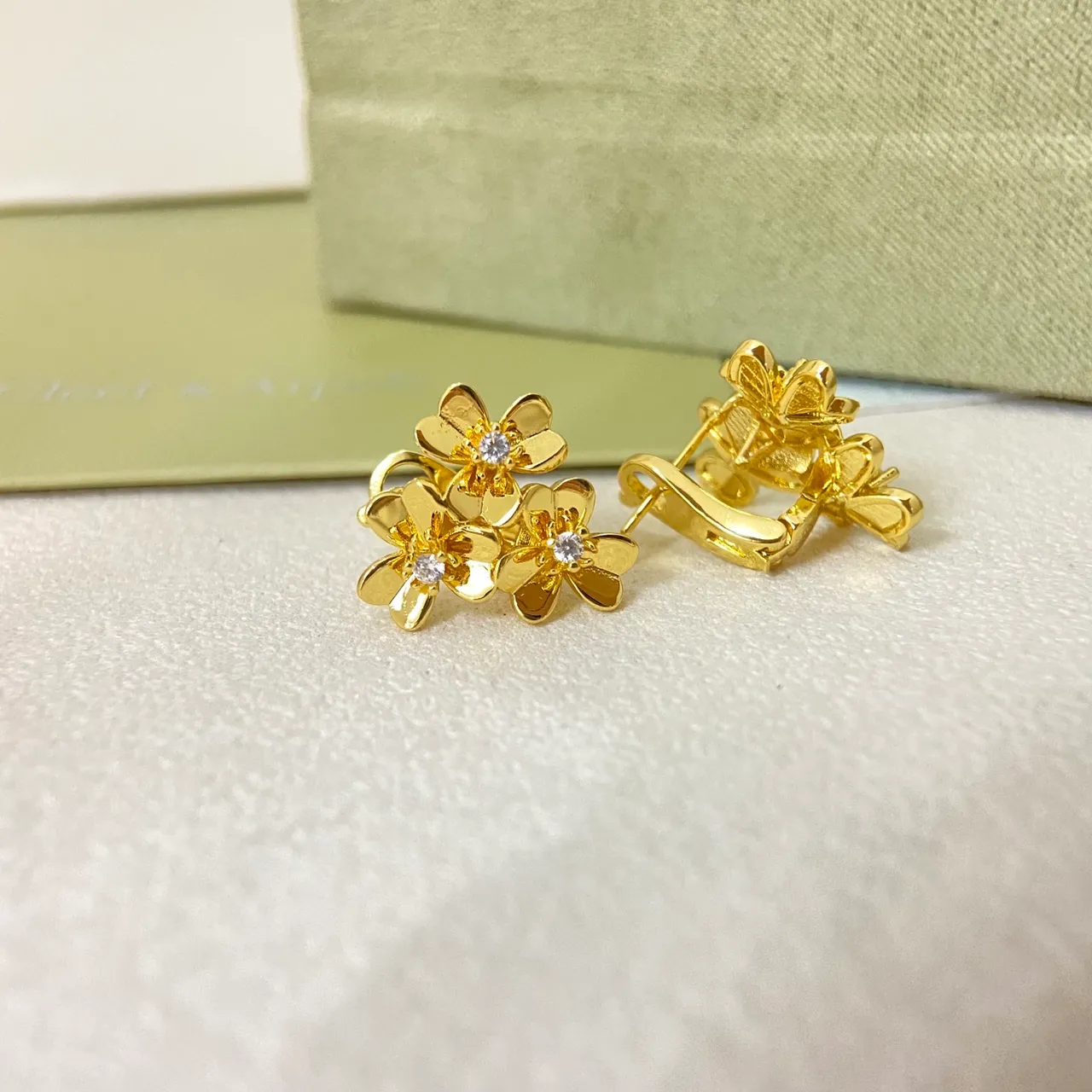 Van Cleef & Arpels Gold Silver Floral Cluster Five-Petal Blossoms Earrings