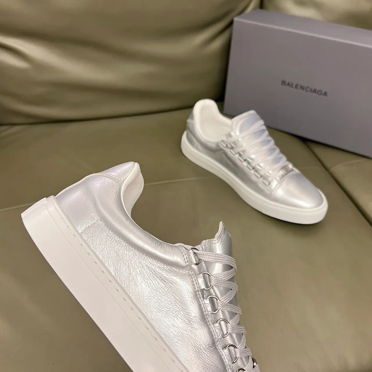 Balenciaga Le City Metallic Silver Lifestyle Sneakers