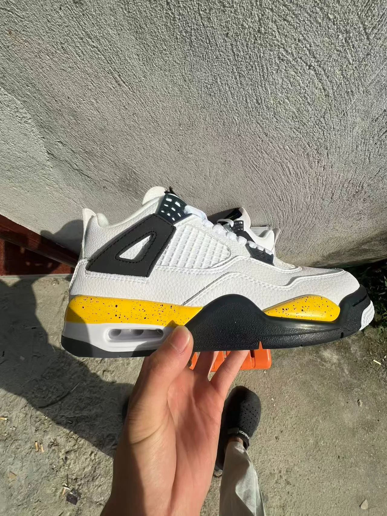 Air Jordan 4 White Black Yellow Speckle Basketball Shoes