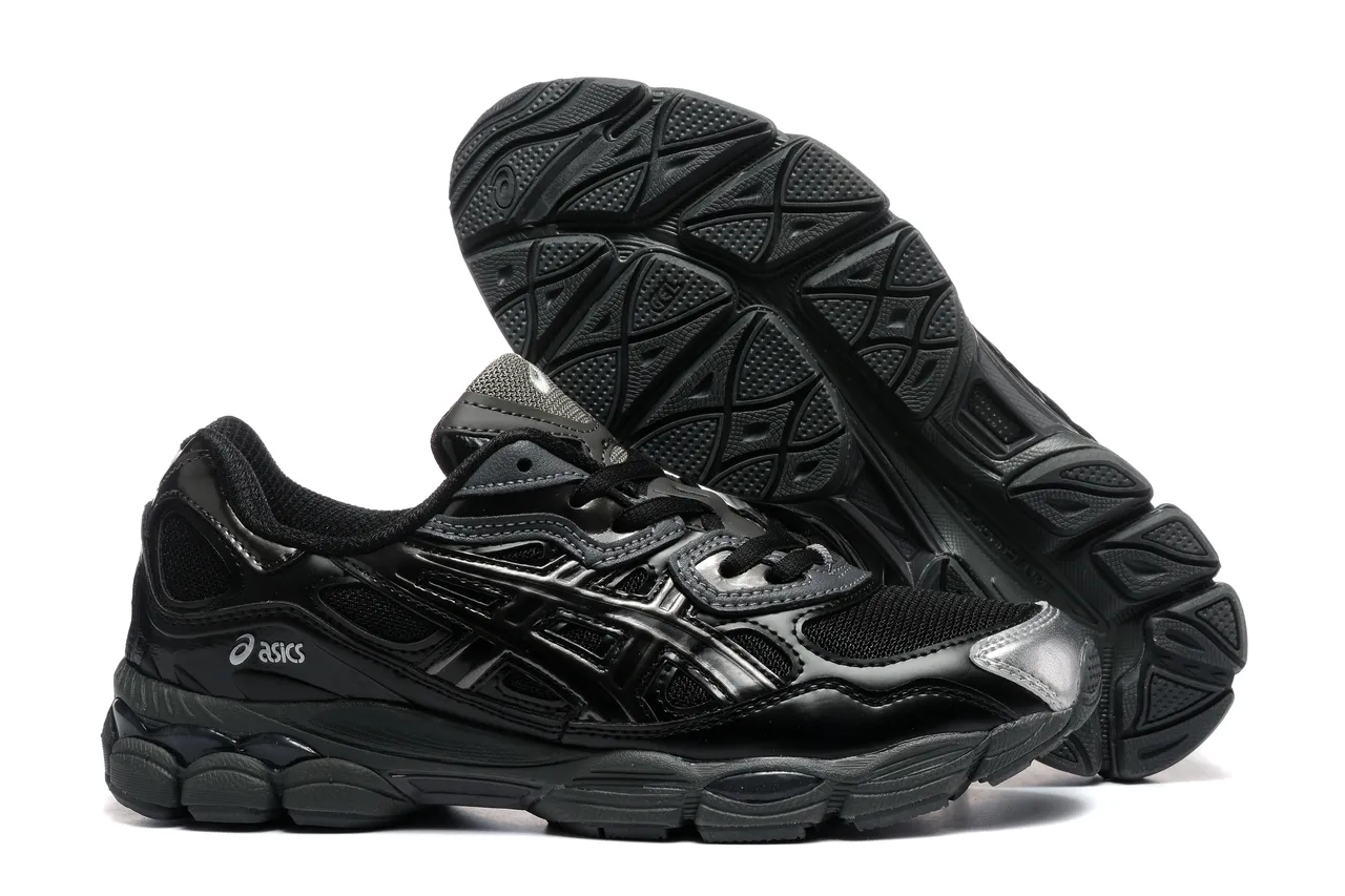 ASICS Black Silver Mesh And Synthetic Upper Sculpted Multi-Density Midsole Running Shoes