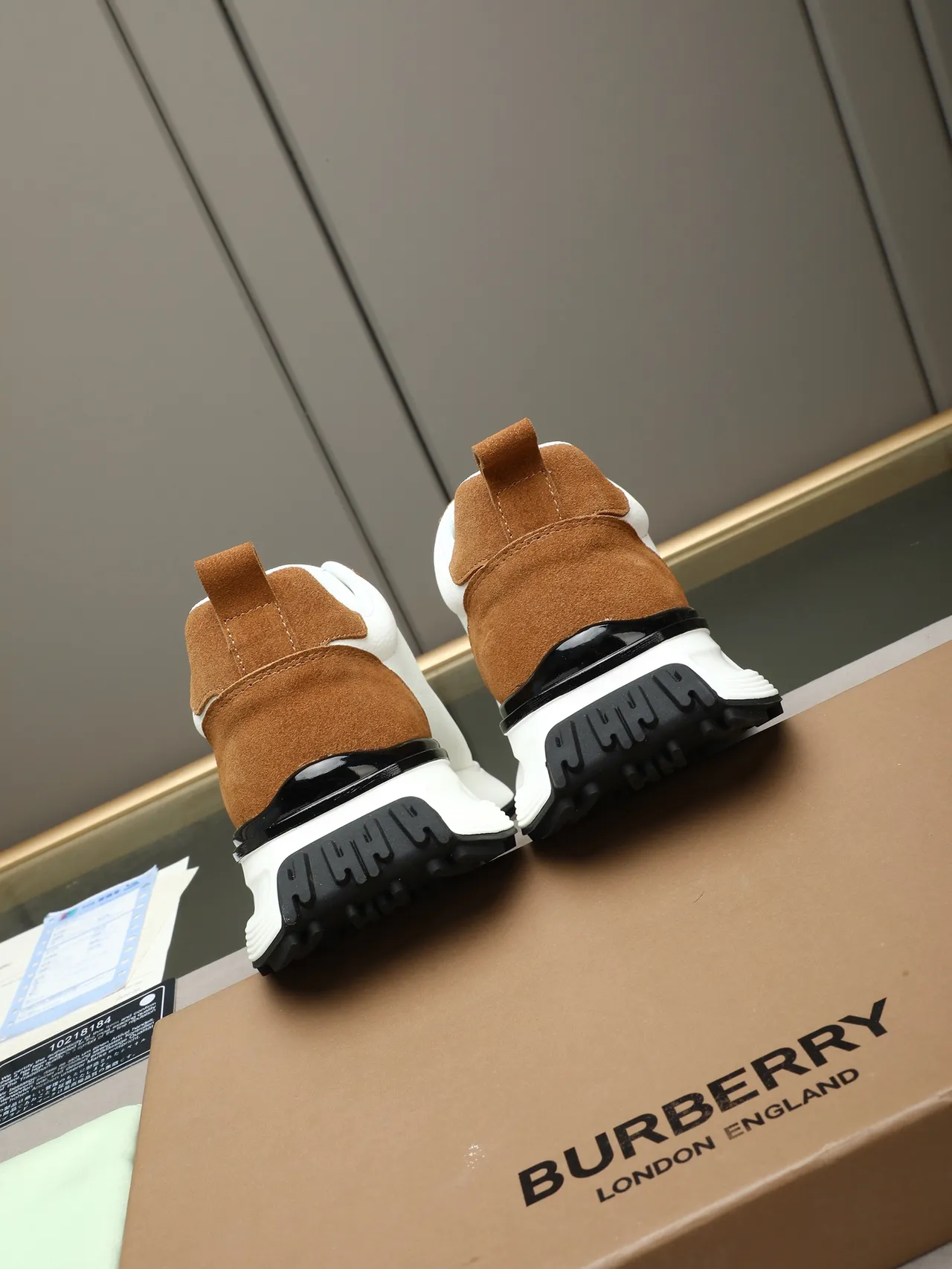 Burberry Knight White and Tan Two-Tone Chunky Sneakers