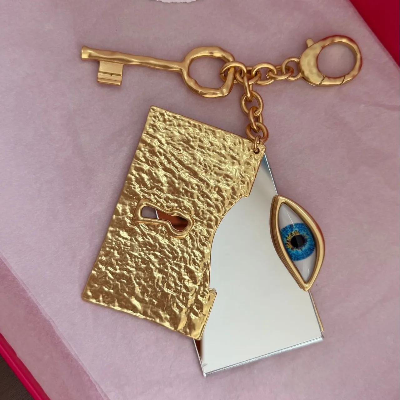 Gold-Tone Textured Plaque Mirror Eye Charm Keychain Bracelet
