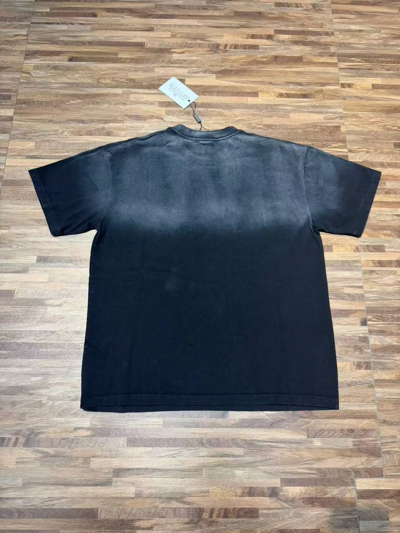 Vale Forever Vale Dreams Distressed Graphic Black T-Shirt