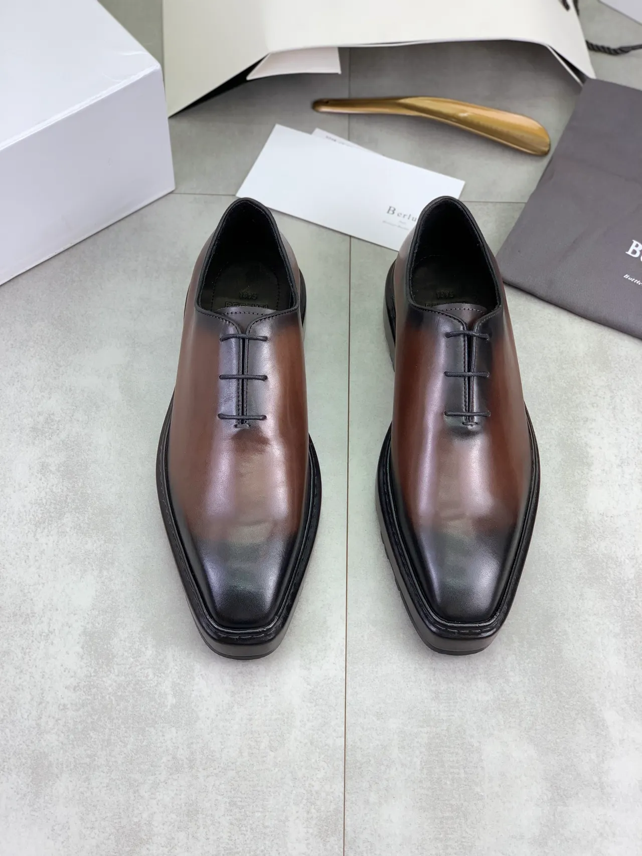 Berluti Brown Black Square-Toe Two-Tone Gradient Leather Oxford Shoes